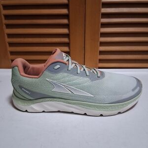 Altra Rivera 2 Women's Road Running Shoe * Size: 10.5